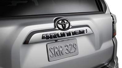 Genuine Toyota Parts Peças genuínas - Emblem Black 4Run...