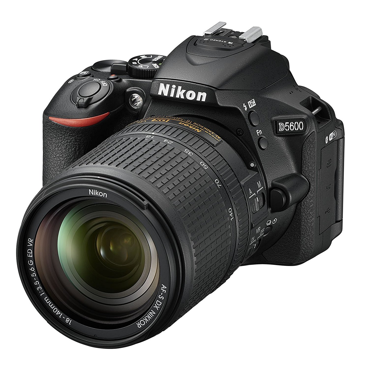 Nikon D5600 DXR formato digital SLR c / AF-S DX NIKKOR 18-140 mm f / 3.5-5.6G ED VR