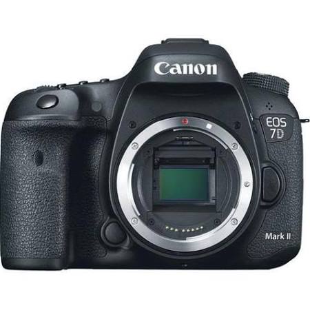 Canon Câmera digital SLR EOS 7D Mark II com versão internacional de lente IS STM de 18-135 mm (sem garantia)